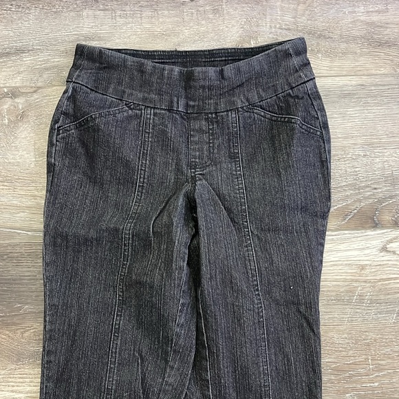 D & Co jean’s excellent condition size 2P - Picture 2 of 4